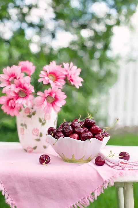 cherries-in-a-bowl-773022_960_720