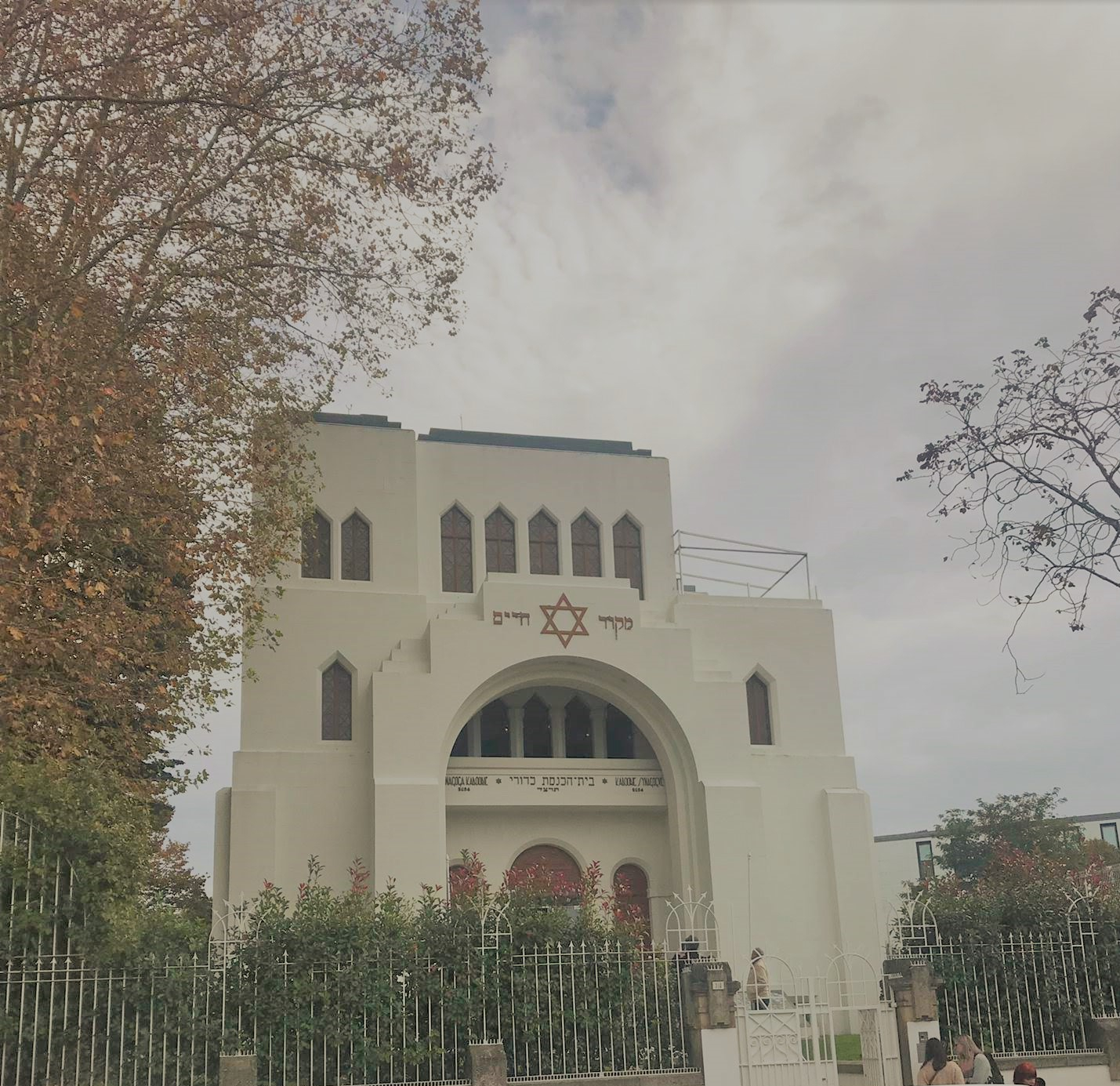 2e9ba2b9-c1e9-4049-a33d-1b1b932c489e