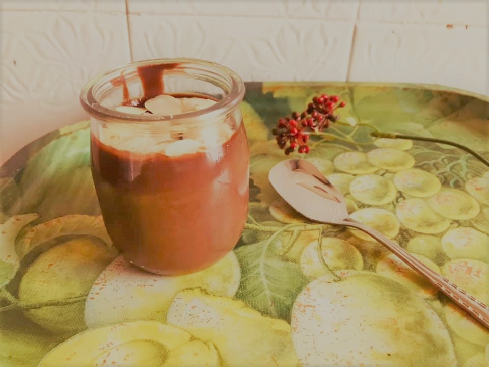 Pudins de chocolate, sem forno, fáceis e&nbsp;rápidos