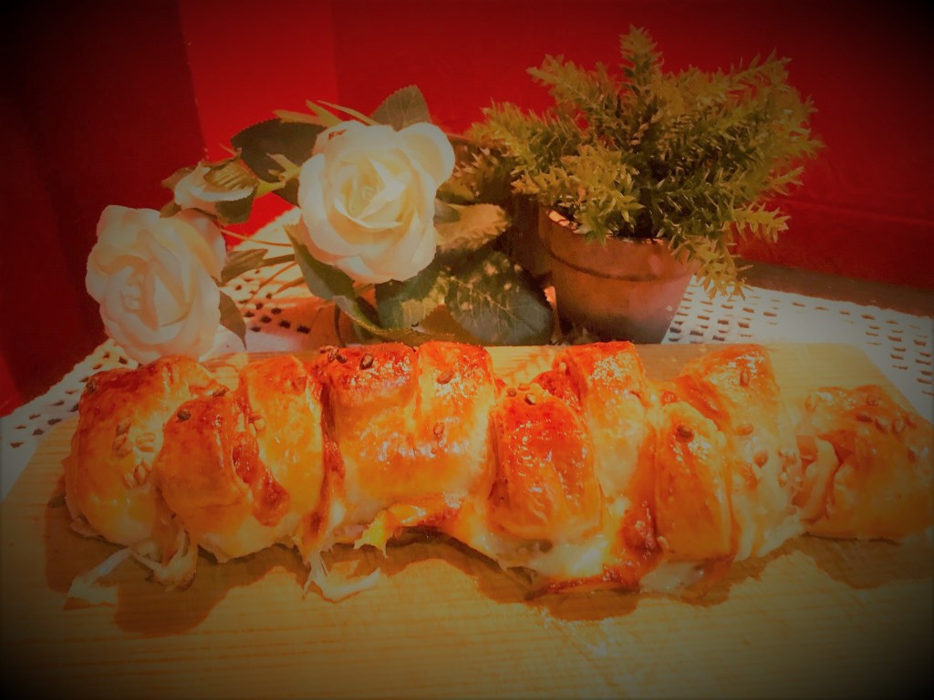 Folhado de Fiambre e queijo muito&nbsp;fácil