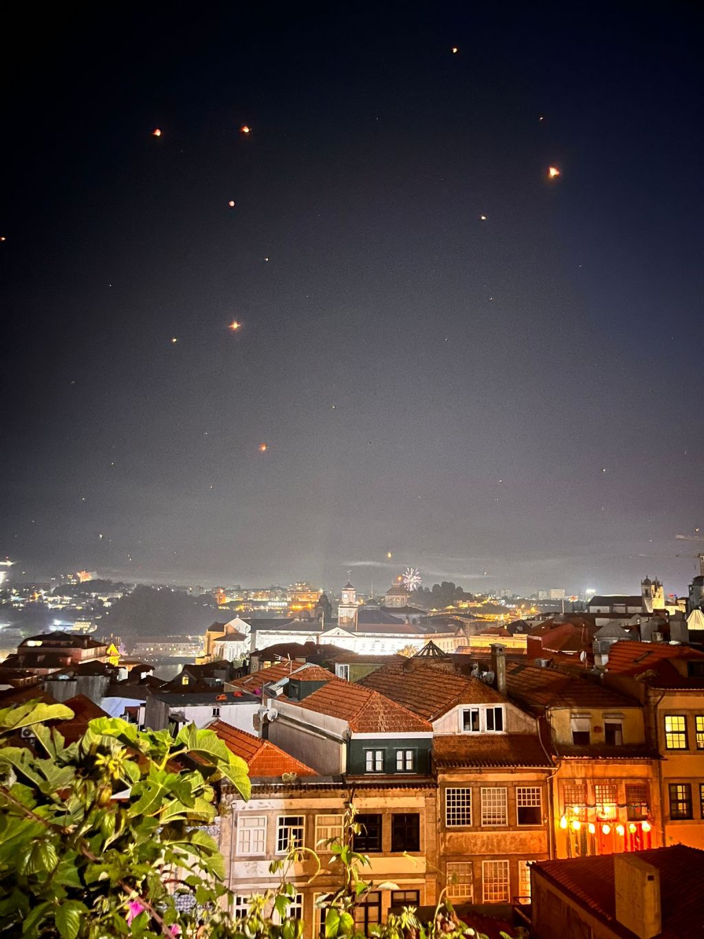 A Festa de São João no Porto: Tradições, História e Locais&nbsp;Emblemáticos