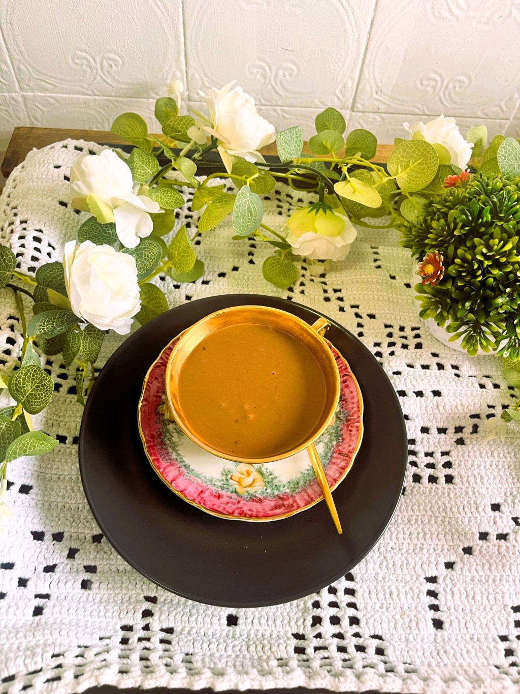 Aprenda a Fazer Chocolate Quente Simples e&nbsp;Delicioso